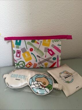 Clinique Cosmetic Pouch and Pink Travel Eye Mask Set